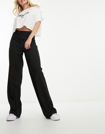Stradivarius tailored straight leg trouser in black