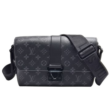 LV Louis Vuitton路易威登 M46794 S-Cape系列經典Eclipse帆布斜背郵差包(黑色)