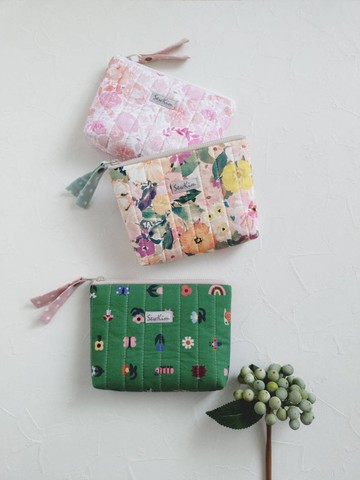 【FZK/萬用收納包(小)】鋪棉絎縫 水彩花朵小花園 美國布 點點