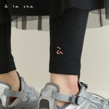 a la sha 露腰頭鬆緊造型內搭褲