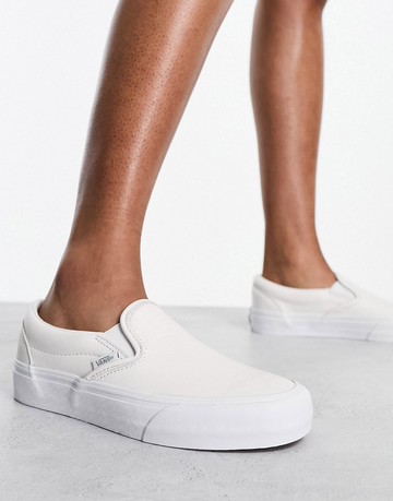 Vans Slip On vr3 trainers in off white-Grey