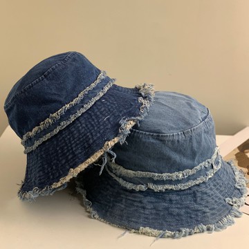 2024夏季新款牛仔毛邊漁夫帽女日系純色百搭遮臉盆帽遮陽水桶帽