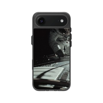 iPhone Air Clear (相機按鈕) 酷墨灰 - NASA - Apollo 17 - Astronaut Evans Trans-Earth Coast