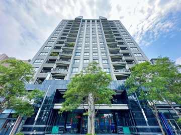 美術館特區｜阿曼會館｜高樓明亮三房大平車｜高雄市鼓山區美術北三路