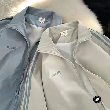 運動外套學生復古潮流春秋chic設計小衆情侶薄款夾克外套刺繡logo男生春秋長袖運動風外衣 男生新款運動休閒外套 男生運