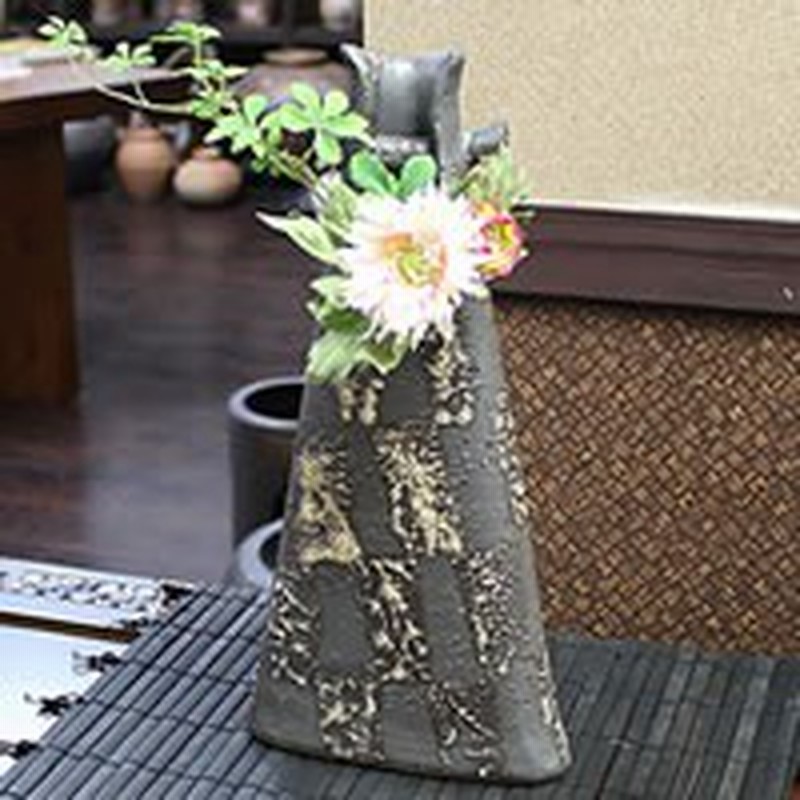 フラワーベース 陶器 やまぶき花器 壷 つぼ 花瓶 花器 花入れ 一輪挿し 信楽焼 おしゃれ 和風 手作り 通販 Lineポイント最大1 0 Get Lineショッピング