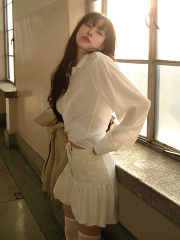 ETERNEL Draped Silky Wrinkled Shirt [Off White]