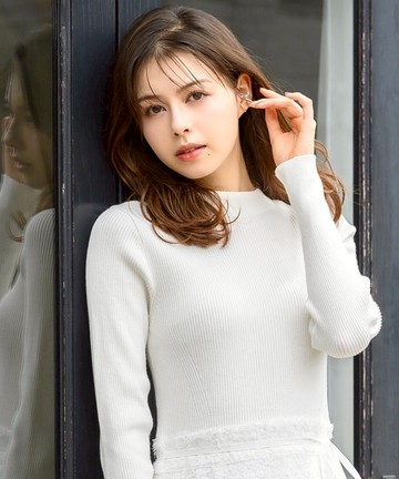 羽毛拼接裙擺連衣裙(MM447409)