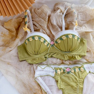 內衣專家 新款少女內衣 日系女生甜美純欲性感內衣套裝 小胸集中爆乳內衣女