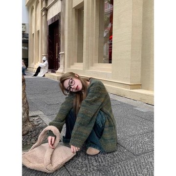 綠色毛衣開衫外套女秋冬季韓系設計感小眾高級感慵懶風加厚針織衫