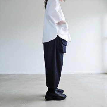 厚磅牛仔黑 雙層大口袋寬褲