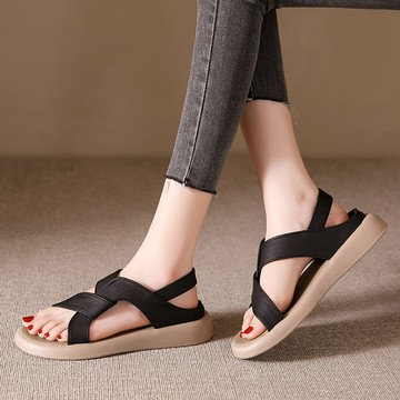 【現貨出清】【35-42全尺碼】素面皮革側交叉後簍空平底涼鞋．白鳥麗子