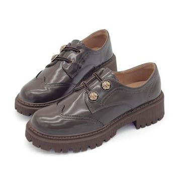 Robinlo 真皮雕花鋸齒厚底復古英倫牛津樂福鞋 RUSS 可可奶霜