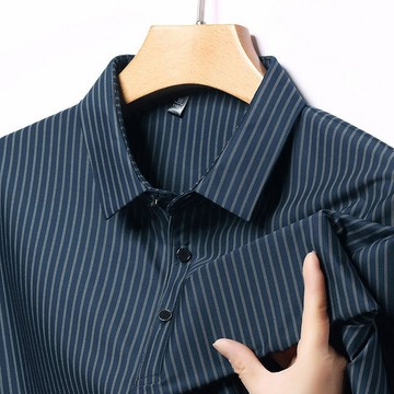 【臺灣出貨】夏季翻領無痕短袖T恤男士 豎條紋休閒polo衫男裝 潮流薄款冰絲半袖 簡約耐看 顯瘦有型 夏季上衣