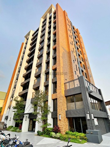 太平樹孝｜十二淳｜全新未住次頂樓｜B1坡道平車｜台中市太平區宜欣一街