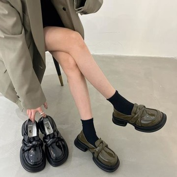 厚底小皮鞋女秋季設計感面包鞋JK大頭2025年新款單鞋黑色女樂福鞋