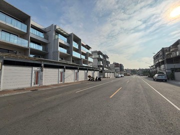 小港松正高質感透天車墅｜高雄市小港區松正路