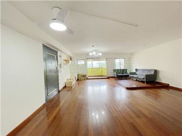 嶺東精密園區大三房附車位藍迪精選｜台中市南屯區保安六街