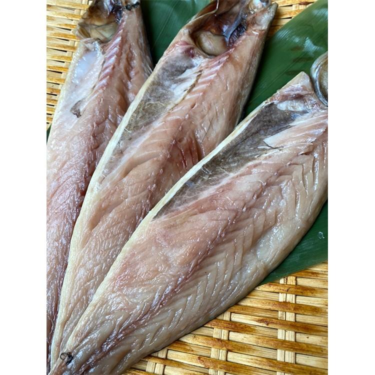 汐サバ（1枚420円／約110ｇ）