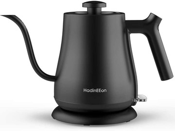 【日本代購】電熱水壺 最大耗電功率770W 快速沸水電咖啡壺易倒水細口水壺0.6L 自動切斷 黑色