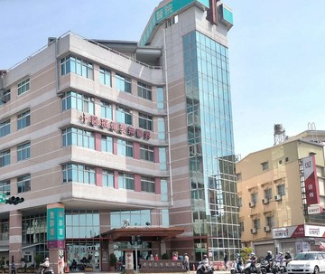 屏基商圈X散步成家精裝美寓X投資自用宜｜屏東縣屏東市莊敬街一段