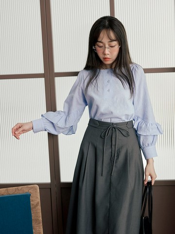 純棉半開襟緹花荷葉拼接袖上衣