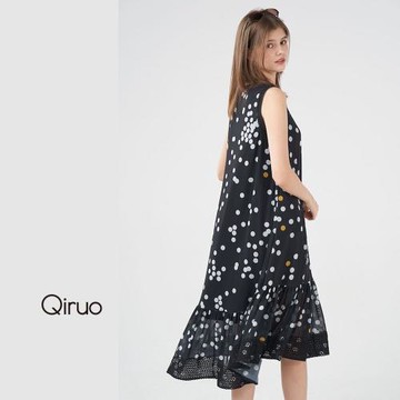 【Qiruo 奇若】春夏專櫃雪紡背心洋裝2196F 圓點荷葉邊設計