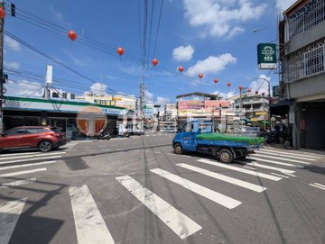 新社花海都計內15米路大面寬農地｜台中市新社區國校段