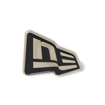 NEW ERA 男女 別針 NE FLAG 銀 NE14948700