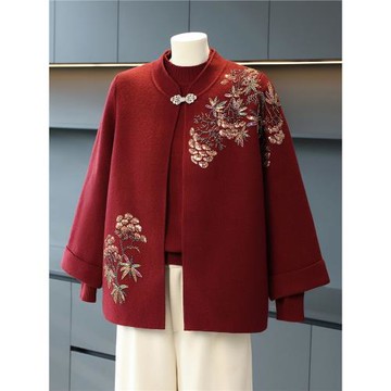 喜婆婆紅色媽媽秋裝開衫兩件套裝上衣新款中老年女加絨冬毛衣外套