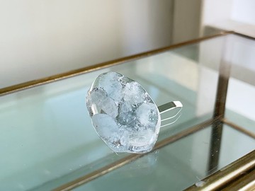 【3月誕生石】讓人想說聲溫柔話語的海藍寶石・瑪瑙・別緻髮飾