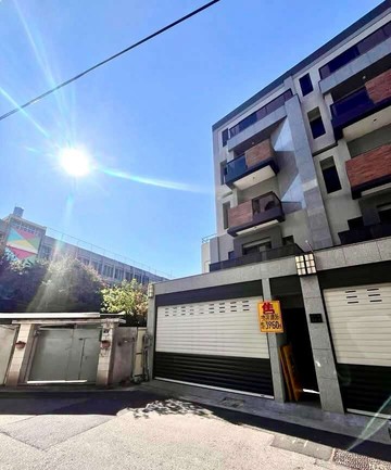 【專任】水湳衛道中學|北屯最低價|臨路全新電梯別墅｜台中市北屯區雷中街