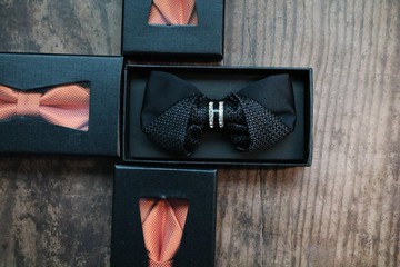 黑色真丝八字结婚礼正装蝴蝶结宴会小新郎