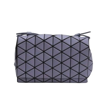 BAO BAO ISSEY MIYAKE 三宅一生 紫色 PVC塗層帆布 Fossette 肩背包 BB48AG252【二手名牌BRAND OFF】