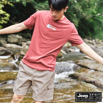 JEEP 男裝 鬆緊口袋工作短褲-卡其色
