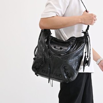 BALENCIAGA Le Cagole 經典鉚釘釦小羊皮附耳機套+零錢包兩用/大托特包(黑)