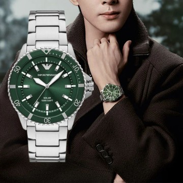 EMPORIO ARMANI 亞曼尼 World Explorer 太陽能潛水造型手錶 AR11698