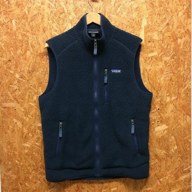 ふわもこなのに着こなしすっきり！パタゴニアのレトロパイル人気おすすめ5選 | キャンプ・アウトドア情報メディアhinata パタゴニア人気メンズレトロパイルベストM