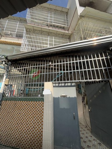 鳳山國中起家厝透天捷運宅｜高雄市鳳山區中山東路