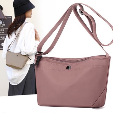 防水牛津布包2024新款尼龍單肩斜挎包時尚休閑女士媽媽包帆布女包