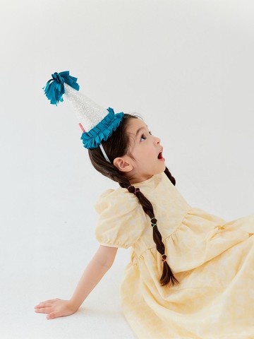 Glitter Satin Ruffled Party Hat [Ocean Blue]