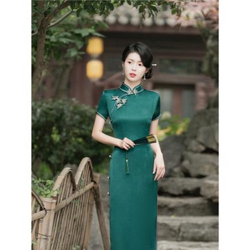簡麗夏季復古綠色醋酸緞日常改良送考旗袍中長氣質優雅顯瘦連衣裙
