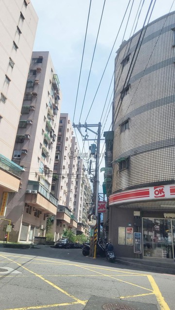C136薪水居易B區海景邊間裝潢2+1房｜新北市三芝區三民街