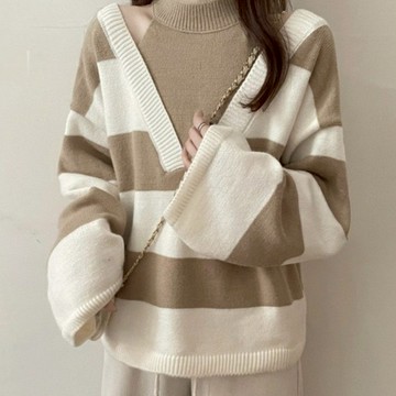 ZUCA”S - 韓版假兩件露肩寬鬆條紋針織上衣 毛衣 長袖上衣   長袖t恤 保暖上衣 冬裝 - W-53