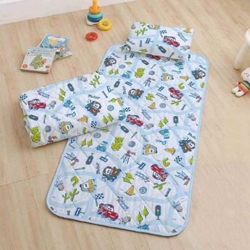 Cars 汽車總動員 幼兒園透氣網三件組  枕頭33 x 45cm + 睡墊75 x 145cm + 涼被110 x 150cm