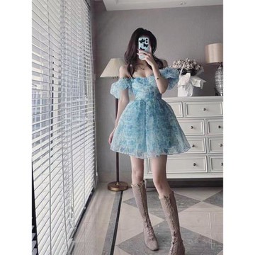 藍色連衣裙2025夏季新款雪紡短裙一字肩碎花泡泡吊帶公主裙女裙子