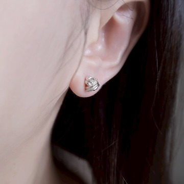 925純銀 幸運結 小球 不對稱 耳環 耳夾 一對  免費送禮包裝