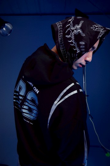 CARRYON 25SS PAISLEY BANDANA BLACK