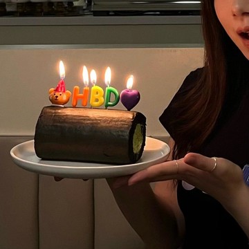 ✨ 生日必備 🎉    生日蠟燭 HBD愛心 創意蠟燭 生日蛋糕裝飾 生日蠟燭 蠟燭 造型蠟燭 蛋糕蠟燭 派對拍照道具