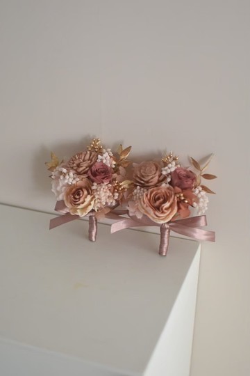 /粉色系胸花/捧花 新娘 婚禮佈置 客製化 胸花 婚禮 婚攝 永生花